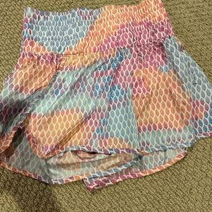 the way home patterned free people shorts, size M